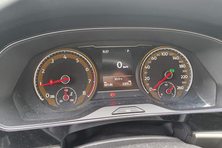 Used Volkswagen Passat 2019 280TSI Business Edition China VI Instrument Cluster