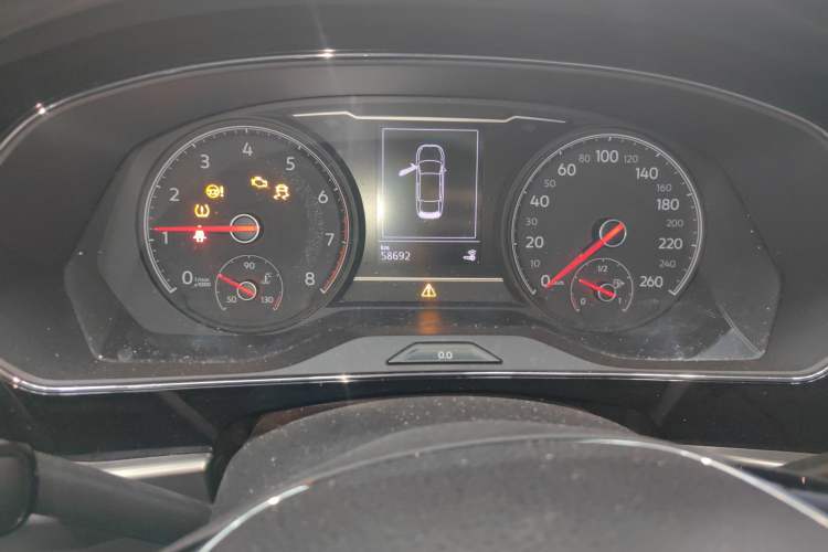 Used Volkswagen Passat 2019 280TSI Business Edition China VI Instrument Cluster