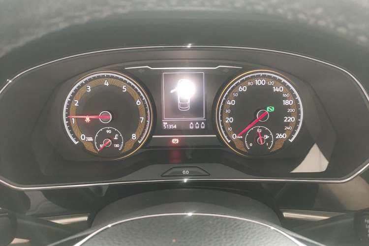 Used Volkswagen Passat 2019 330TSI Elite Edition China VI Instrument Cluster