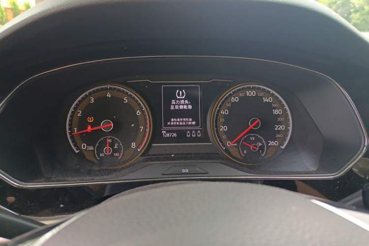 Used Volkswagen Passat 2019 330TSI Elite Edition China VI Instrument Cluster
