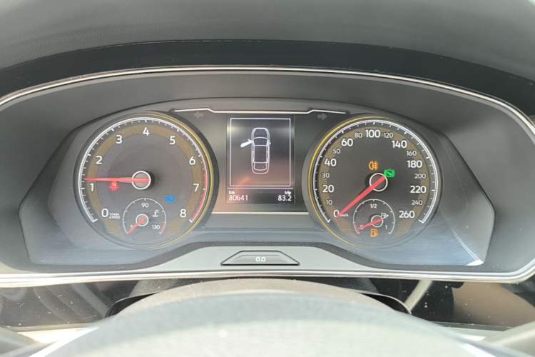 Used Volkswagen Passat 2019 330TSI Elite Edition China VI Instrument Cluster