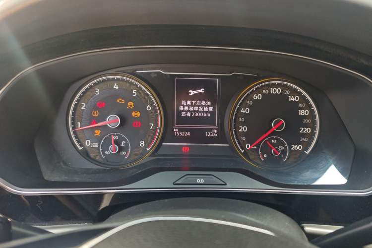 Used Volkswagen Passat 2019 280TSI Elite Edition China VI Standard Instrument Cluster