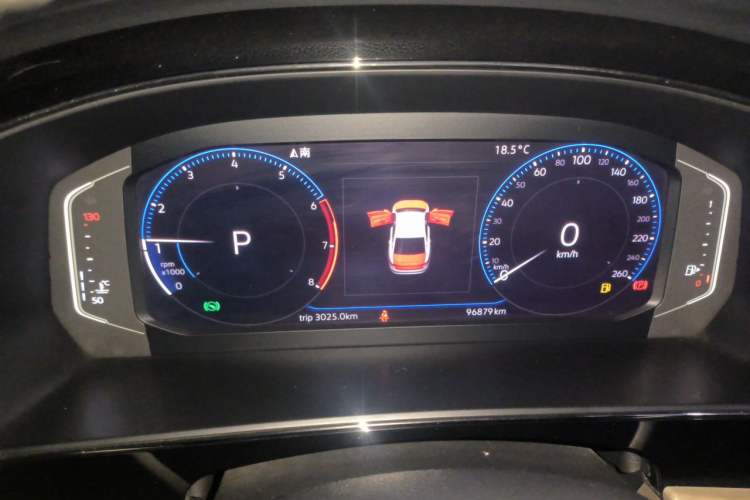 Used Volkswagen Passat 2019 330TSI Prestige Edition China VI Standard Instrument Cluster