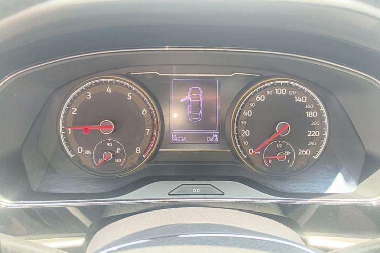 Used Volkswagen Passat 2019 280TSI Business Edition China VI Instrument Cluster