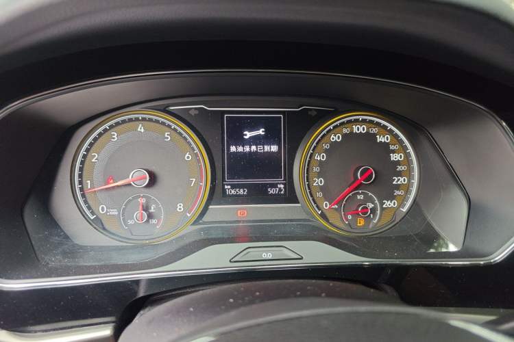 Used Volkswagen Passat 2019 280TSI Business Edition China VI Instrument Cluster