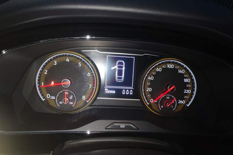 Used Volkswagen Passat 2019 330TSI Elite Edition China VI Instrument Cluster
