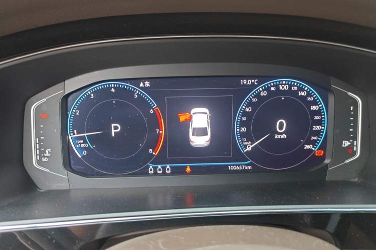 Used Volkswagen Passat 2019 330TSI Luxury Edition China VI Standard Instrument Cluster