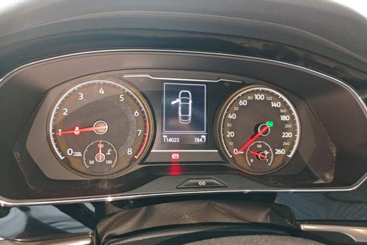 Used Volkswagen Passat 2019 280TSI Business Edition China VI Instrument Cluster