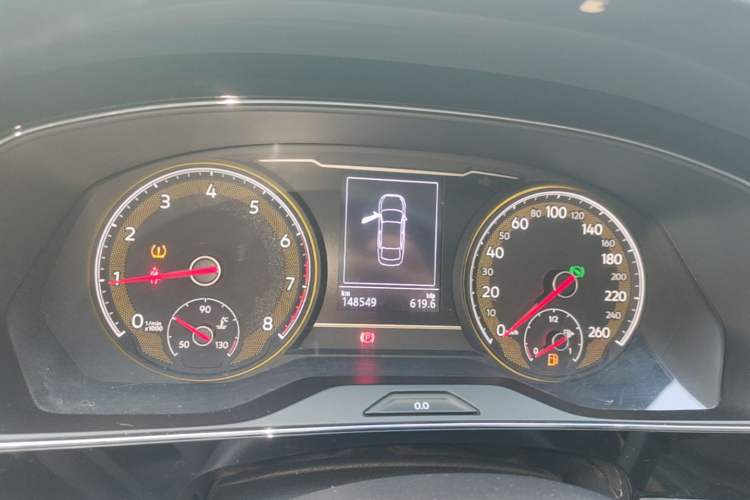 Used Volkswagen Passat 2019 330TSI Elite Edition China VI Instrument Cluster
