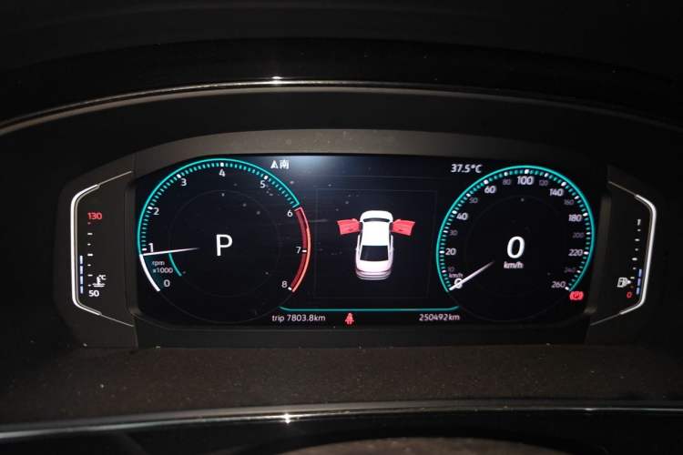 Used Volkswagen Passat 2019 330TSI Luxury Edition China VI Standard Instrument Cluster