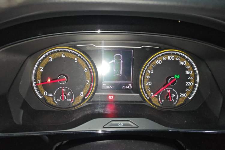 Used Volkswagen Passat 2019 330TSI Elite Edition China VI Instrument Cluster