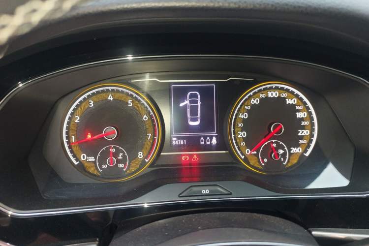 Used Volkswagen Passat 2019 330TSI Elite Edition China VI Instrument Cluster