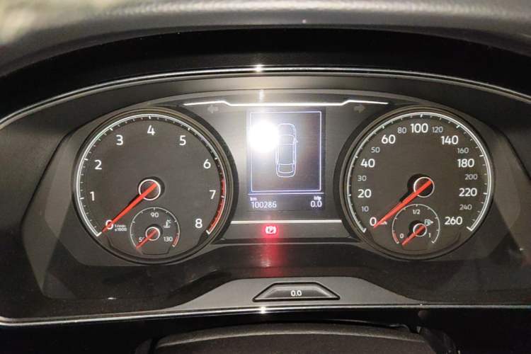 Used Volkswagen Passat 2019 330TSI Elite Edition China VI Instrument Cluster