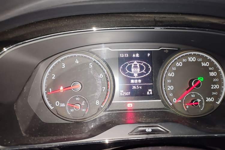 Used Volkswagen Passat 2019 280TSI Elite Edition China VI Standard Instrument Cluster