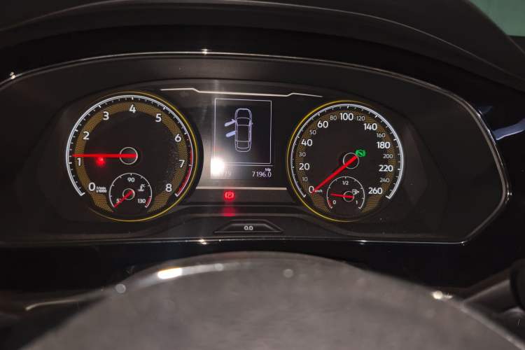 Used Volkswagen Passat 2019 330TSI Elite Edition China V Standard Instrument Cluster