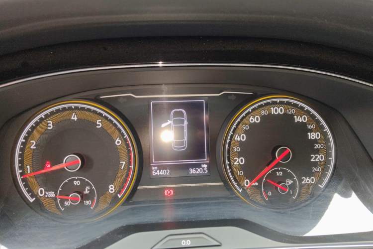 Used Volkswagen Passat 2019 280TSI Business Edition China VI Instrument Cluster