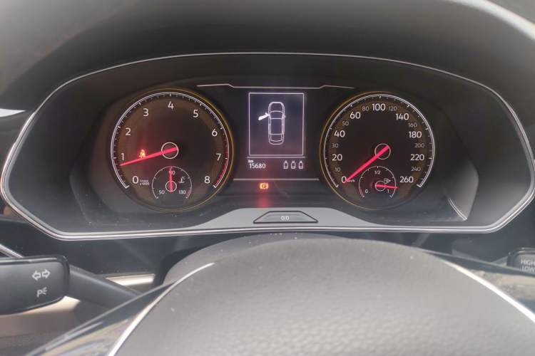Used Volkswagen Passat 2019 330TSI Elite Edition China VI Instrument Cluster