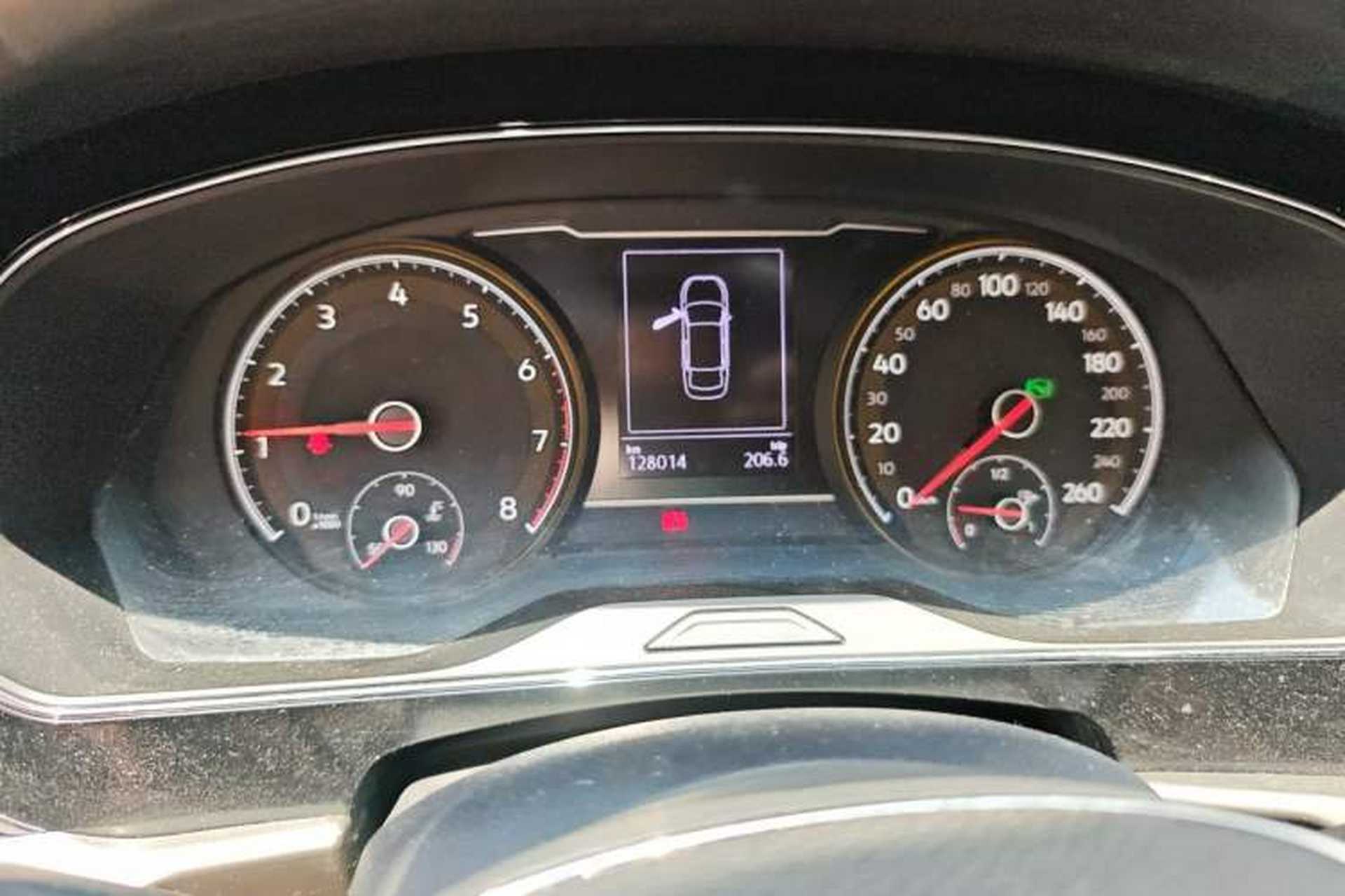 Used Volkswagen Passat 2019 280TSI Business Edition China VI Instrument Cluster