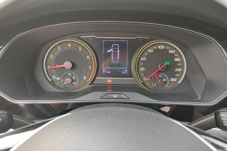 Used Volkswagen Passat 2019 330TSI Elite Edition China VI Instrument Cluster