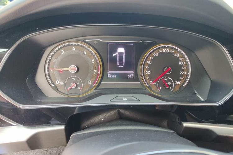 Used Volkswagen Passat 2019 280TSI Business Edition China VI Instrument Cluster