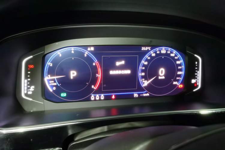 Used Volkswagen Passat 2019 330TSI Luxury Edition China VI Standard Instrument Cluster
