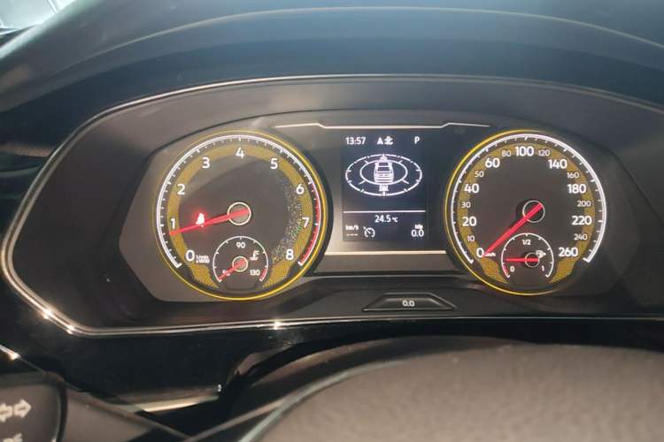 Used Volkswagen Passat 2019 330TSI Elite Edition China VI Instrument Cluster