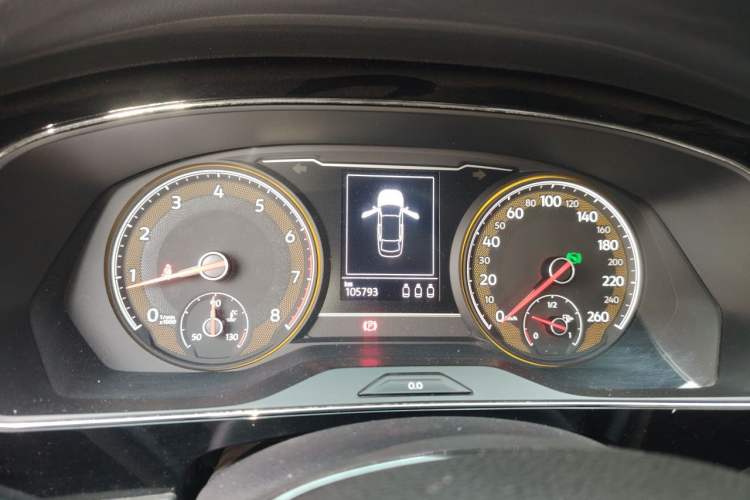 Used Volkswagen Passat 2019 330TSI Elite Edition China VI Instrument Cluster