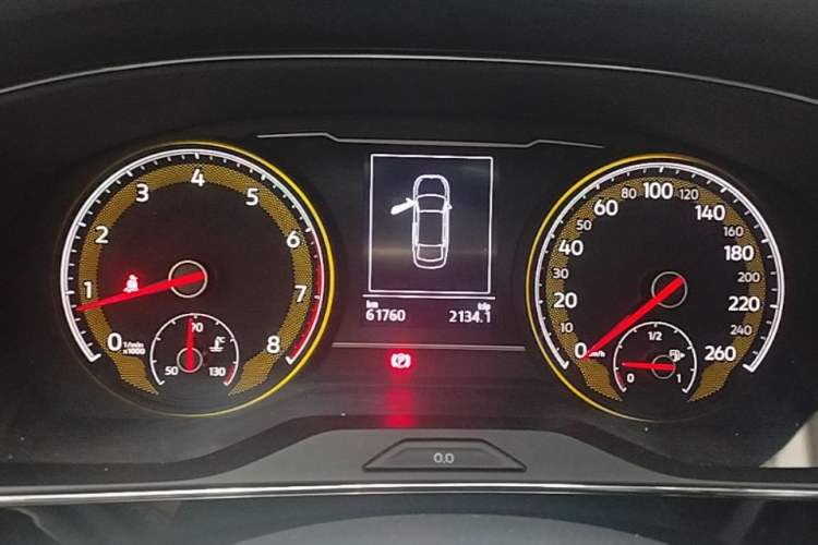 Used Volkswagen Passat 2019 330TSI Elite Edition China VI Instrument Cluster