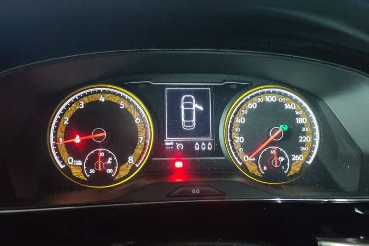 Used Volkswagen Passat 2019 330TSI Elite Edition China VI Instrument Cluster