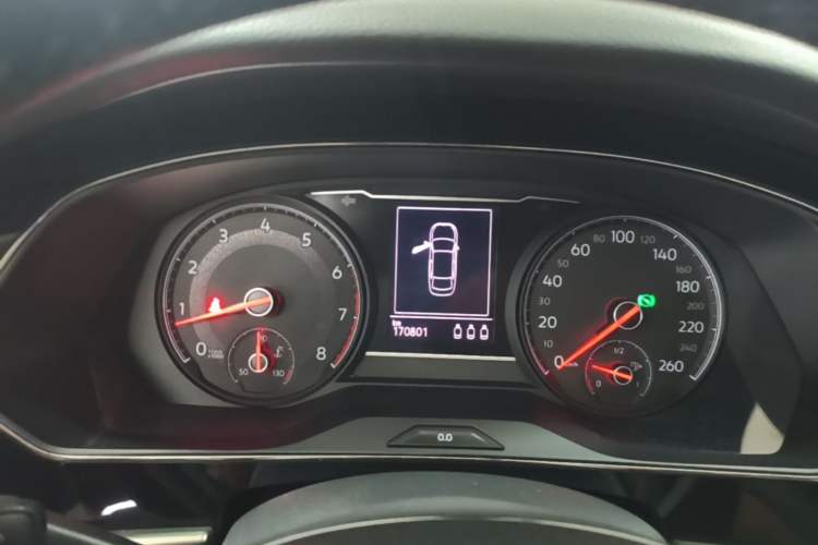 Used Volkswagen Passat 2019 330TSI Elite Edition China VI Instrument Cluster