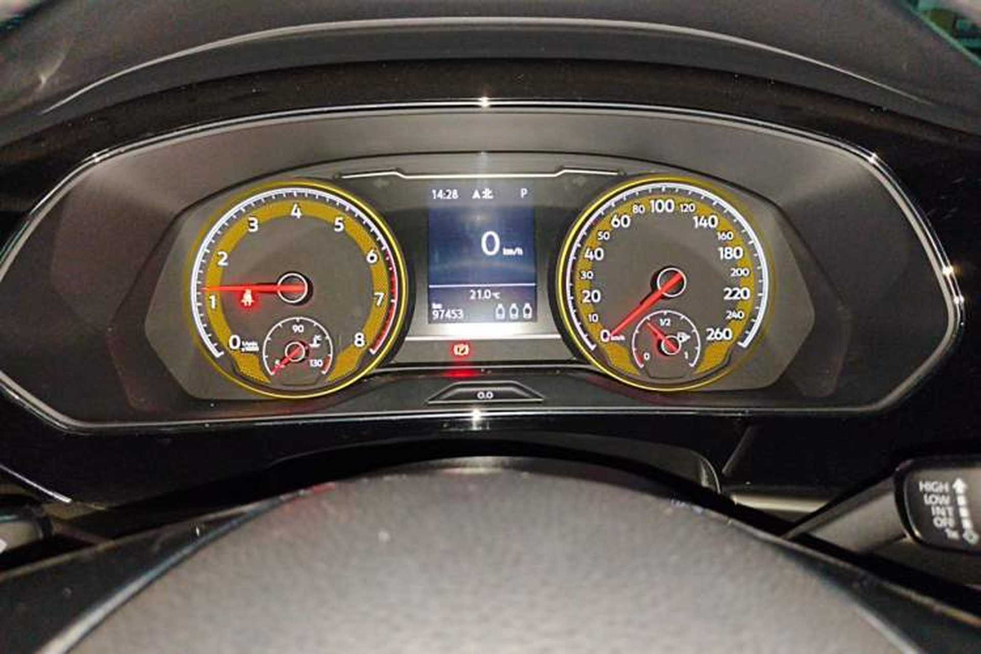 Used Volkswagen Passat 2019 330TSI Elite Edition China VI Instrument Cluster