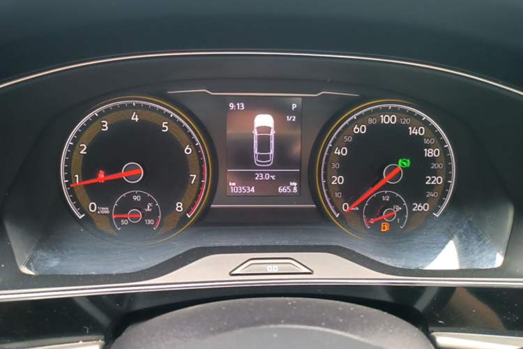 Used Volkswagen Passat 2019 280TSI Business Edition China VI Instrument Cluster