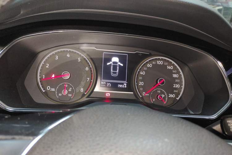 Used Volkswagen Passat 2019 330TSI Elite Edition China VI Instrument Cluster