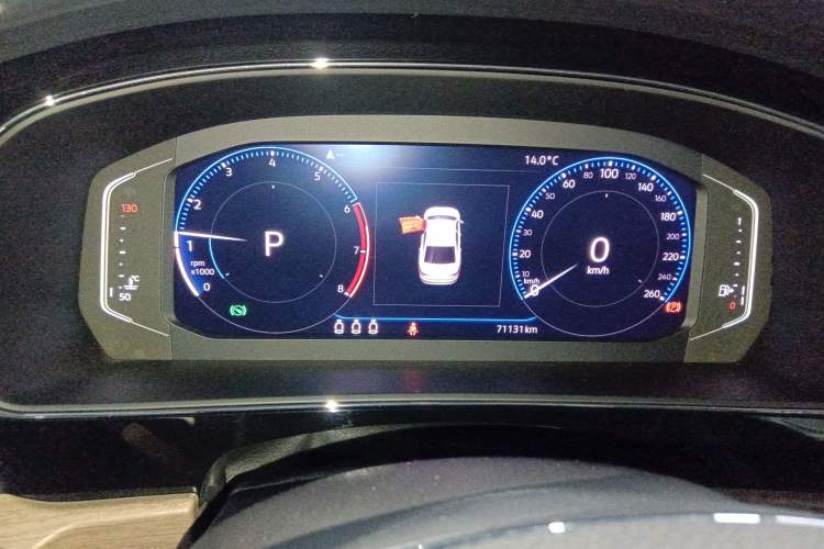 Used Volkswagen Passat 2019 380TSI Luxury Edition China VI Standard Instrument Cluster