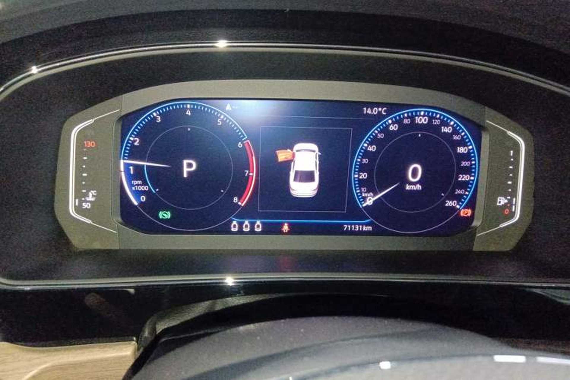 Used Volkswagen Passat 2019 380TSI Luxury Edition China VI Standard Instrument Cluster