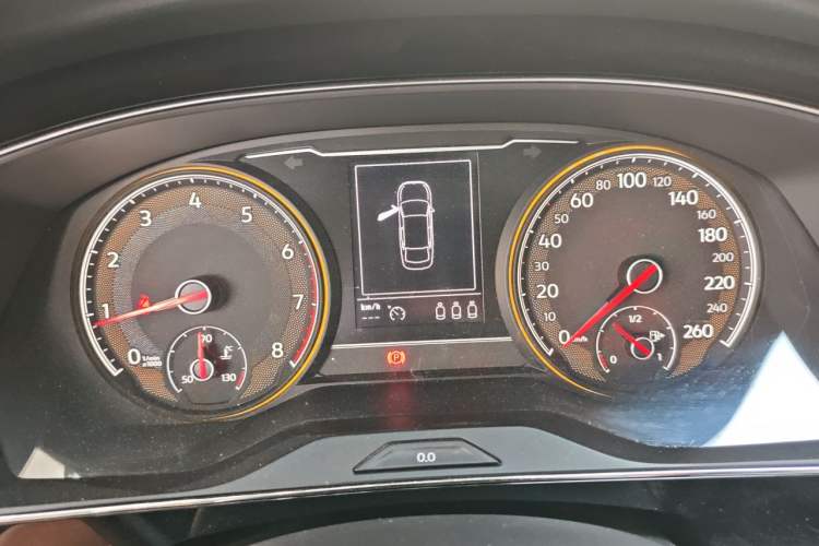 Used Volkswagen Passat 2019 330TSI Elite Edition China VI Instrument Cluster