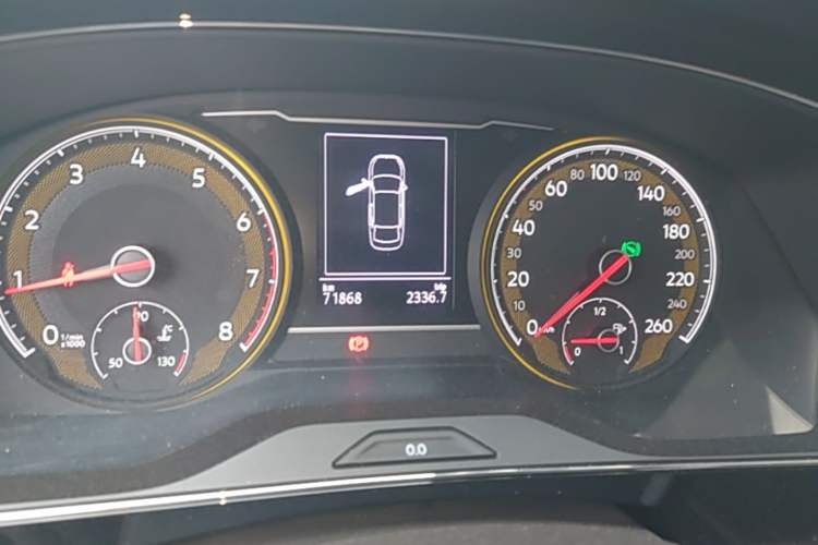 Used Volkswagen Passat 2019 330TSI Elite Edition China VI Instrument Cluster