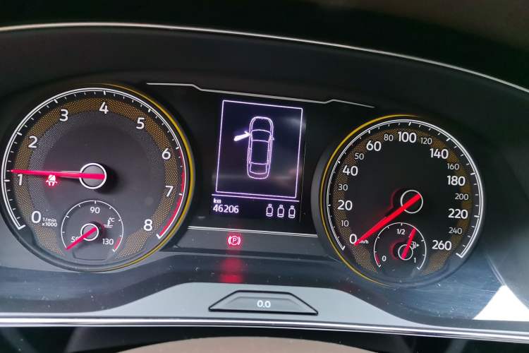 Used Volkswagen Passat 2019 330TSI Elite Edition China VI Instrument Cluster