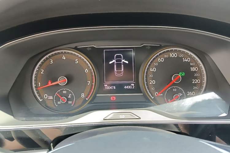 Used Volkswagen Passat 2019 330TSI Elite Edition China VI Instrument Cluster