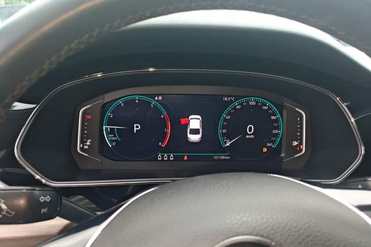 Used Volkswagen Passat 2019 330TSI Luxury Edition China VI Standard Instrument Cluster