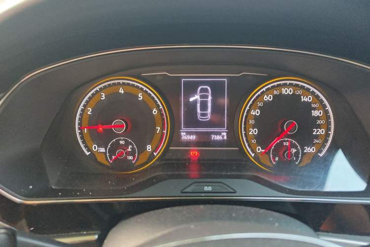 Used Volkswagen Passat 2019 330TSI Elite Edition China VI Instrument Cluster