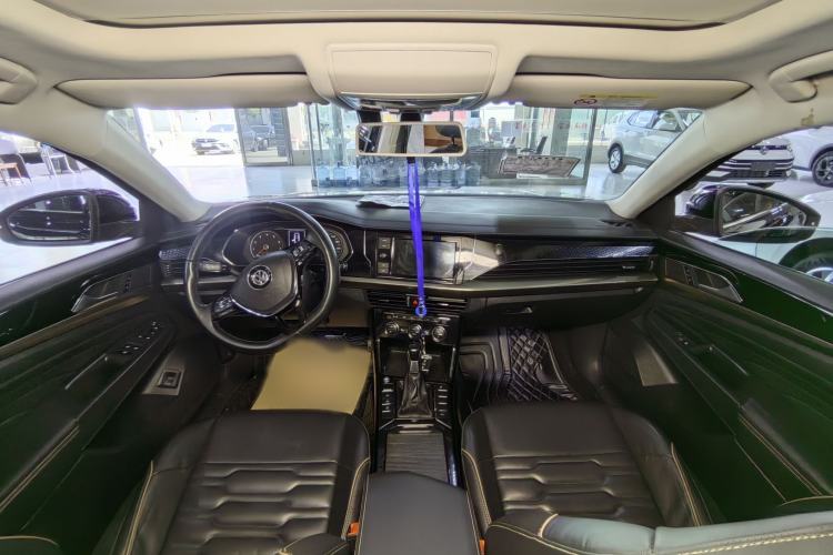 Used Volkswagen Passat 2019 330TSI Elite Edition China V Standard Interior 1