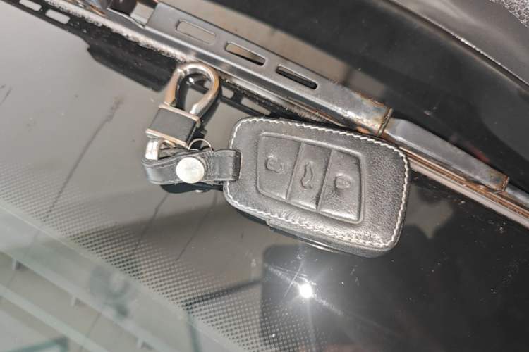 Used Volkswagen Passat 2019 330TSI Elite Edition China VI Interior 1