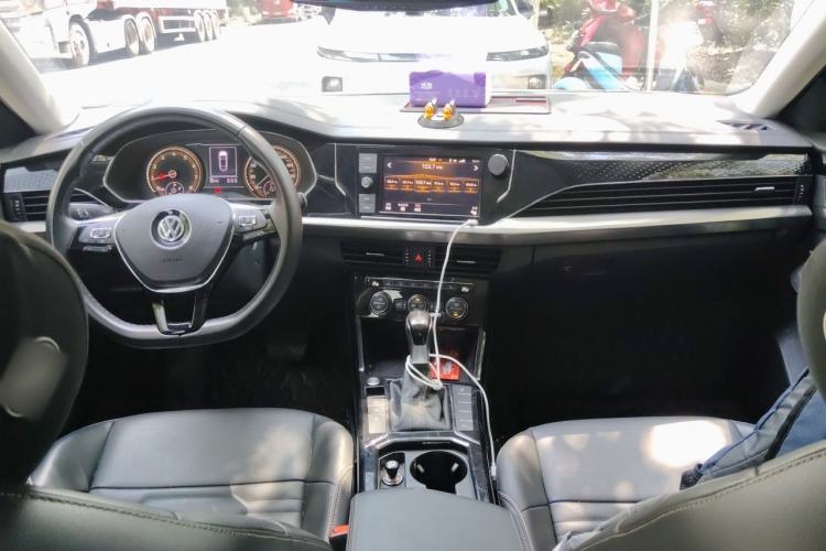 Used Volkswagen Passat 2019 330TSI Elite Edition China V Standard Interior 2