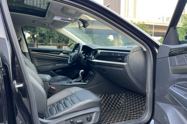 Used Volkswagen Passat 2019 330TSI Elite Edition China V Standard Interior 5