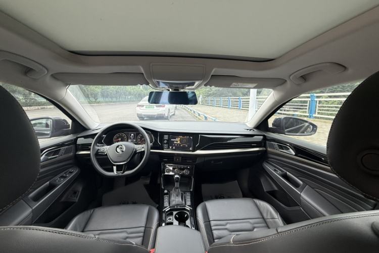 Used Volkswagen Passat 2019 330TSI Elite Edition China V Standard Interior 5