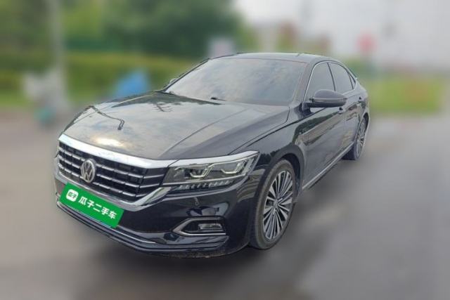 Used Volkswagen Passat 2019 330TSI Luxury Edition China VI Standard