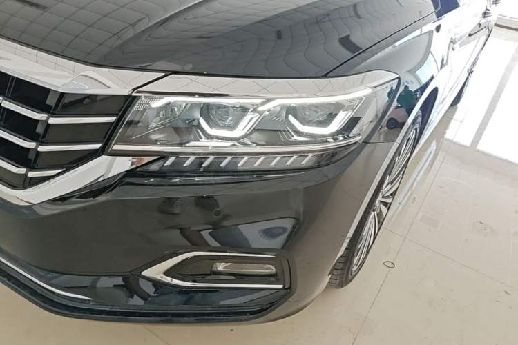 Used Volkswagen Passat 2019 330TSI Luxury Edition China VI Standard Left Front Headlight