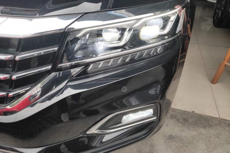 Used Volkswagen Passat 2019 330TSI Luxury Edition China VI Standard Left Front Headlight