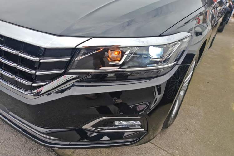 Used Volkswagen Passat 2019 330TSI Elite Edition China VI Left Front Headlight